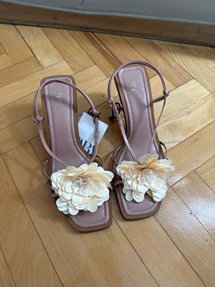 Zara topuklu Ayakkabı