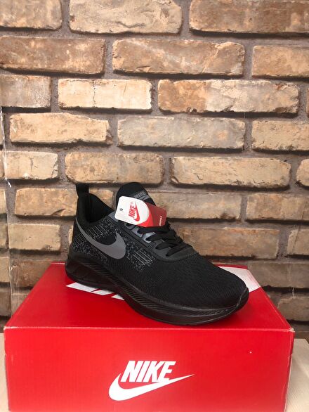 Nike Siyah Koşu Ayakkabısı
