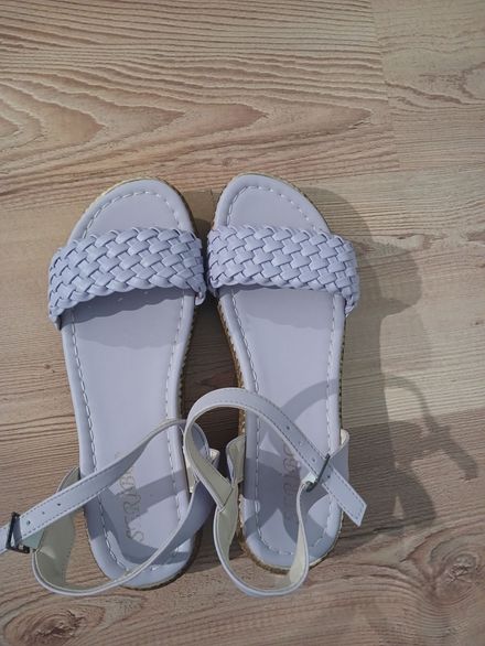 Zara Lila Sandalet
