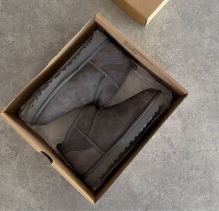 UGG İTHAL MİNİ BOT