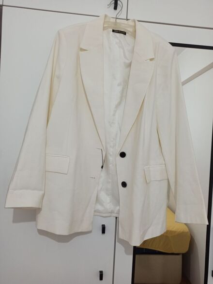 Beyaz Blazer Ceket