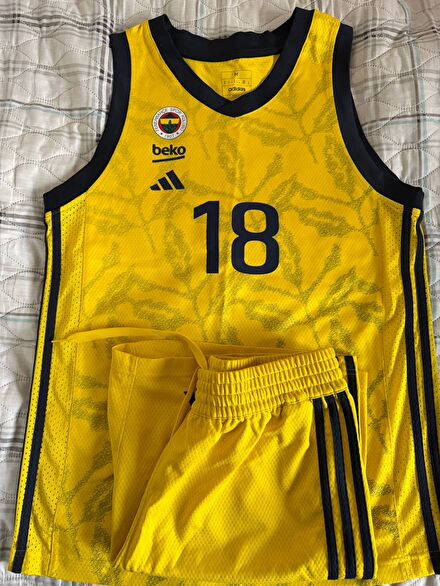 Fenerbahçe Forma ve Şort Seti