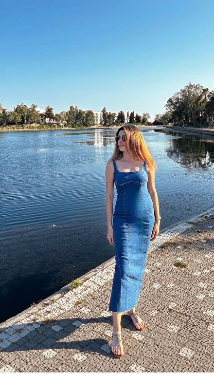 Berskha kot uzun yırtmaçlı elbise