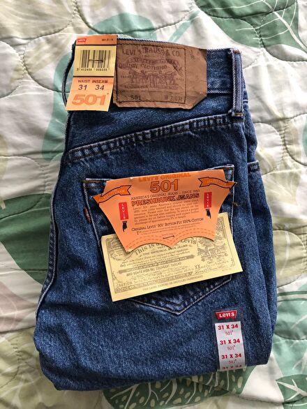 🇺🇸 90's levis deadstock