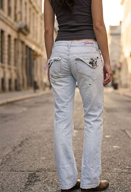 Vintage Açık Mavi Yırtık Jean