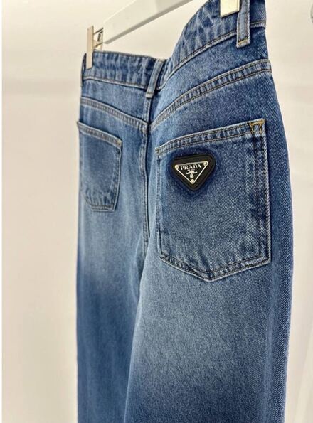 Prada jean