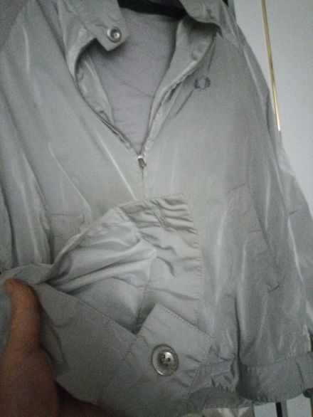 Fred Perry Gri Mont