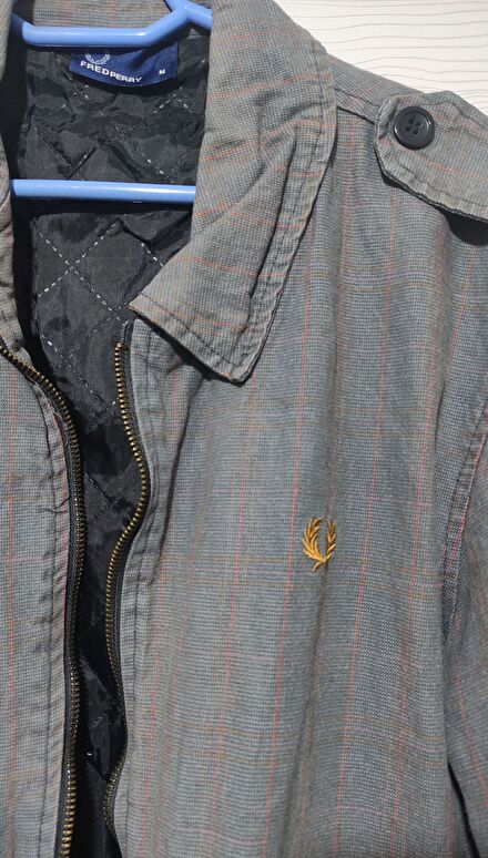 Fred Perry Mont