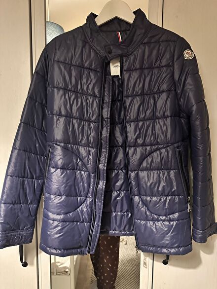 Moncler mont.