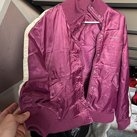 Mor Bomber Mont