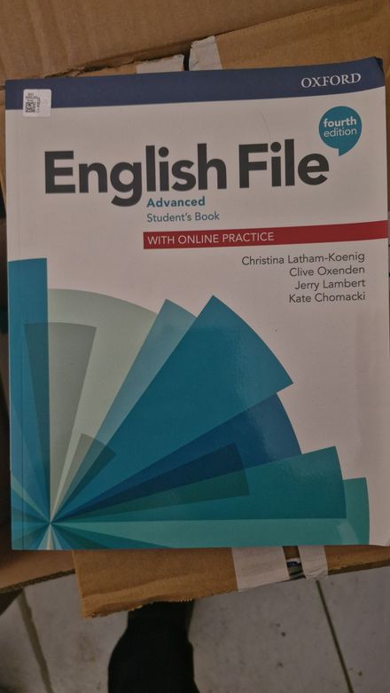 English File Advanced Ders Kitabı