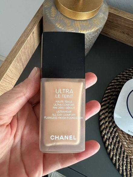 Chanel Ultra Le Teint Fondöten
