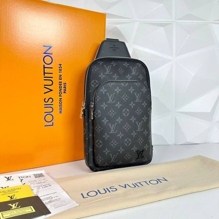 Louis Vuitton Askılı Çanta