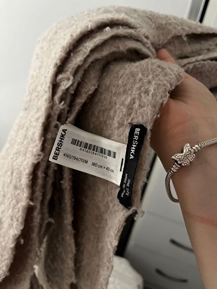 Bershka Şal