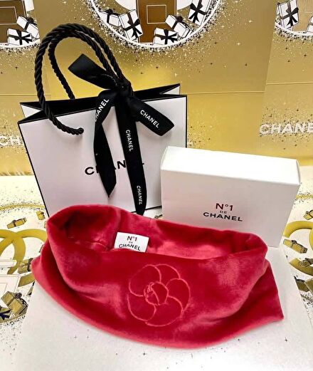 ❤️Chanel Beauty Kırmızı Başlık