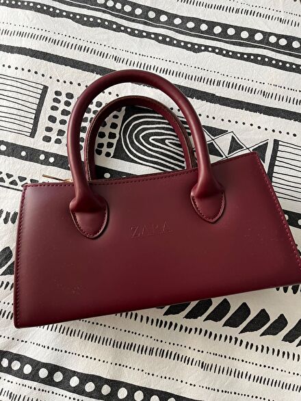 Zara Bordo El Çantası