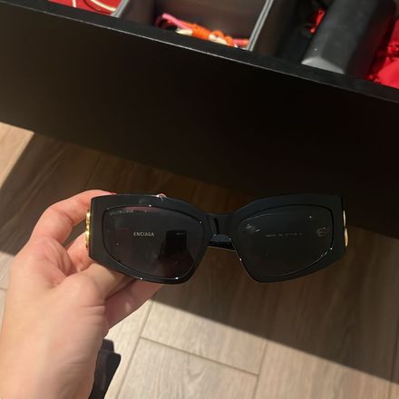 Balenciaga Siyah Güneş Gözlüğü