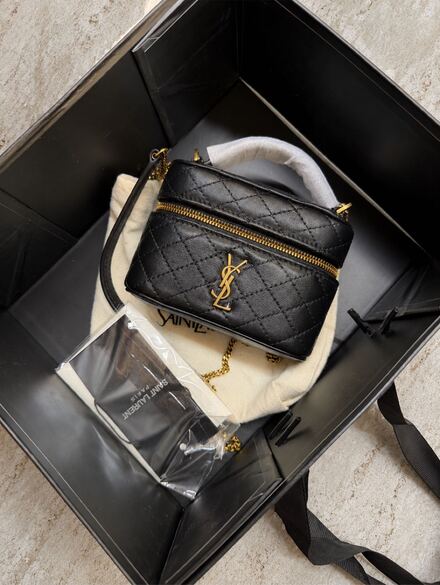 ysl micro vanity çanta