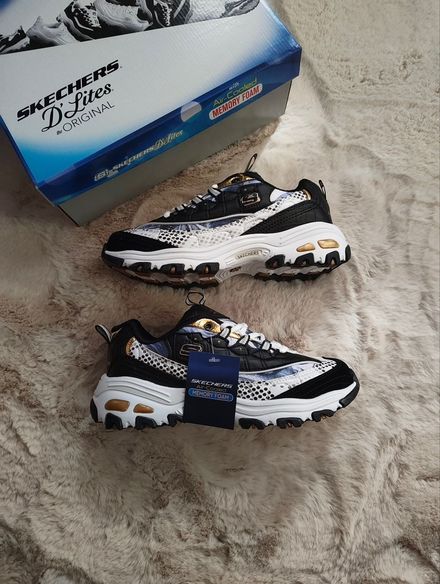 Skechers spor ayakkabı