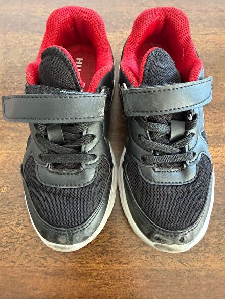 Skechers cocuk ayakkabisi