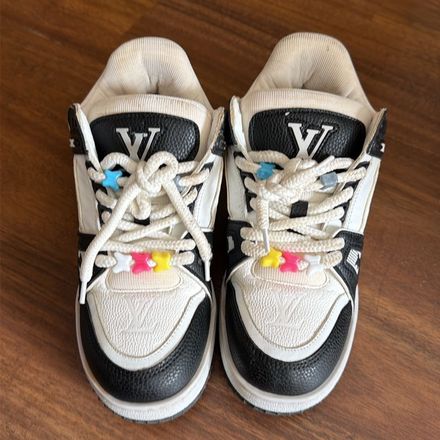 Louis Vuitton Sneaker