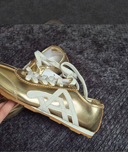 Altın Sneaker