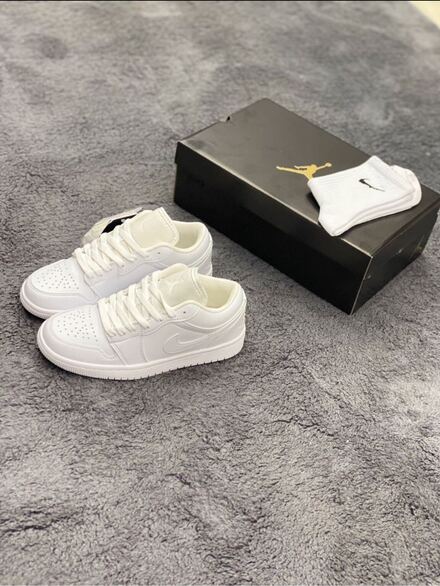 Nike Jordan 1