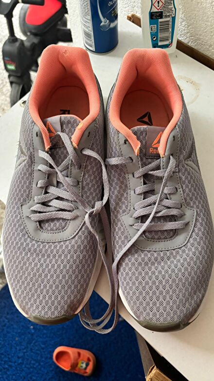 Reebok Gri Spor Ayakkabı