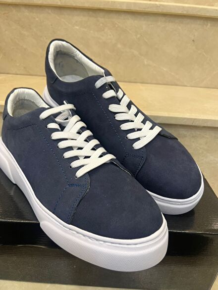 Lacivert Sneaker
