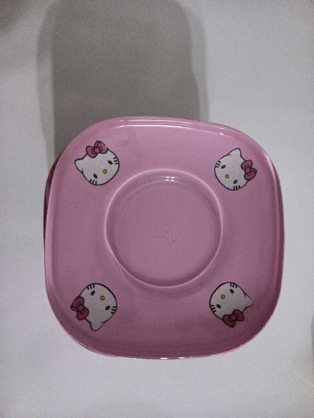 Hello Kitty Tabak Seti lav ürünü elde bo