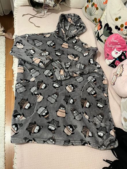 Kapüşonlu Pijama Battaniye