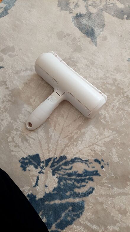Plastik tüy toplayıcı