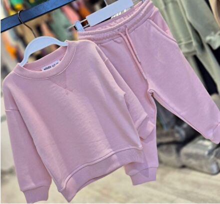 Pembe Sweatshirt ve Eşofman Takımı