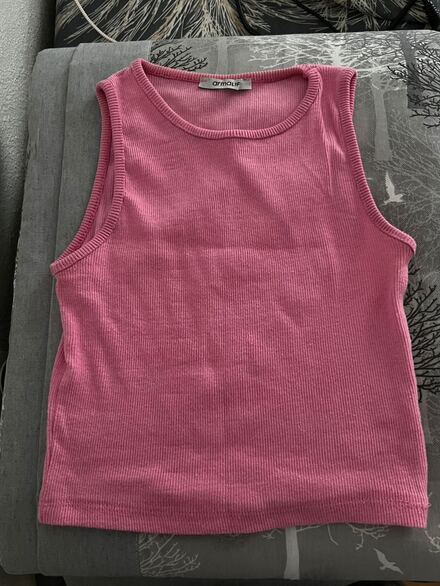 Pembe Atlet