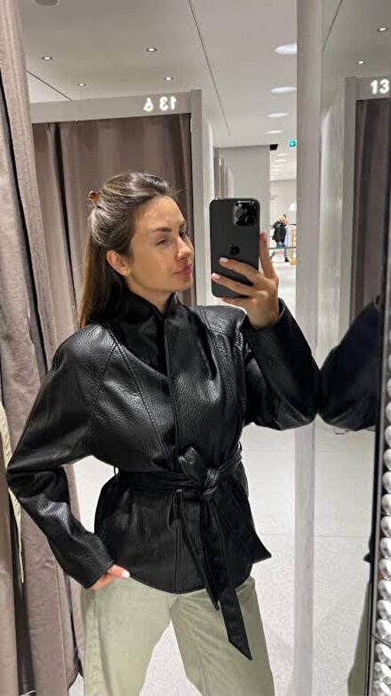 Zara Siyah Deri Ceket
