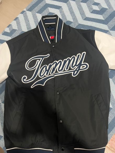 Tommy Hilfiger Mont