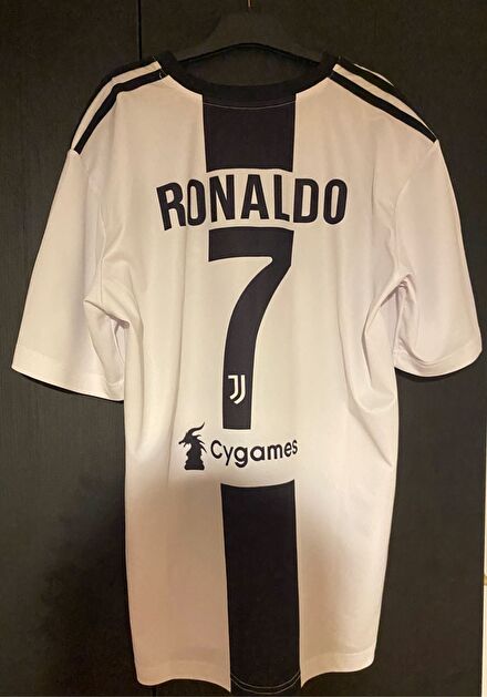 Ronaldo Juventus Forma