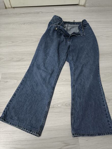 Bol paça kot Jean pantolon
