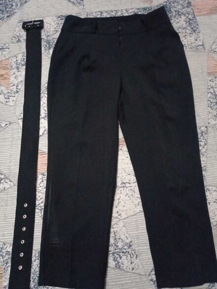 Kemerli Siyah Pantolon