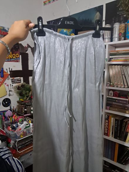Zara Gümüş Plise Pantolon