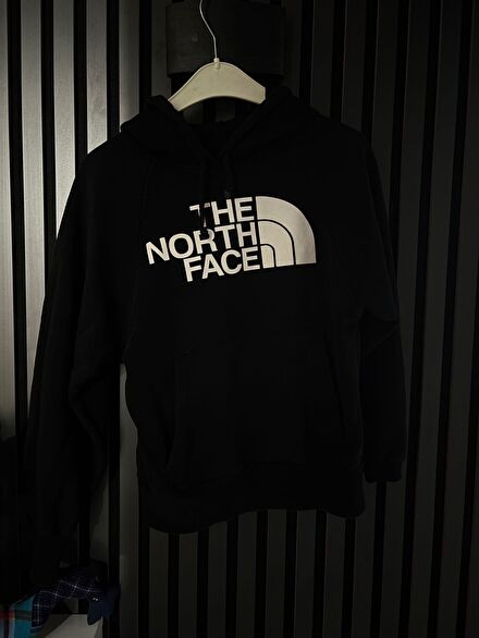 The North Face Siyah Sweatshirt