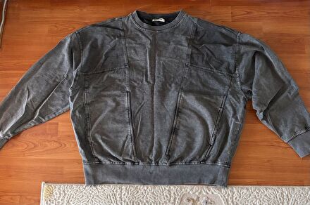 Asimetrik Dikişli Sweatshirt