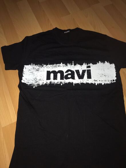 Mavi Siyah Tişört