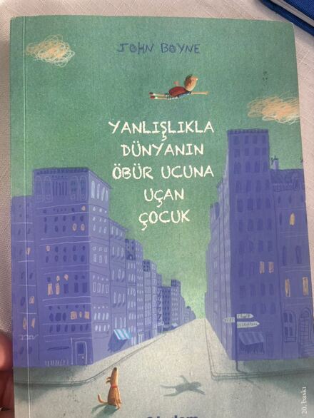 Yanlışlıkla Dünyanın Öbür Ucuna Uçan