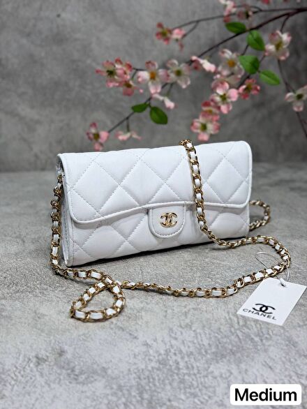 CHANEL 21x10