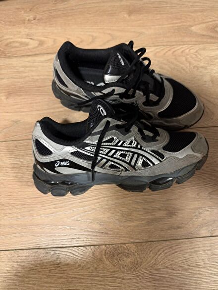 Asics Gel Siyah Spor Ayakkabı
