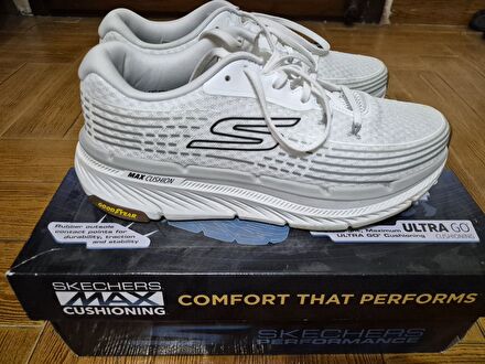 Skechers Max Cushioning Spor Ayakkabı