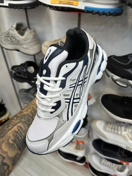 💕İTHAL SIFIR GÜMRÜK ÜRÜNÜ ASICS SNEAKER