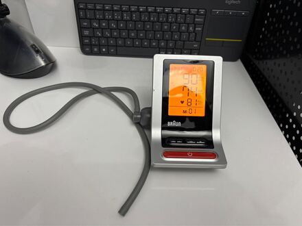 Braun Tansiyon Ölçer Cihazı