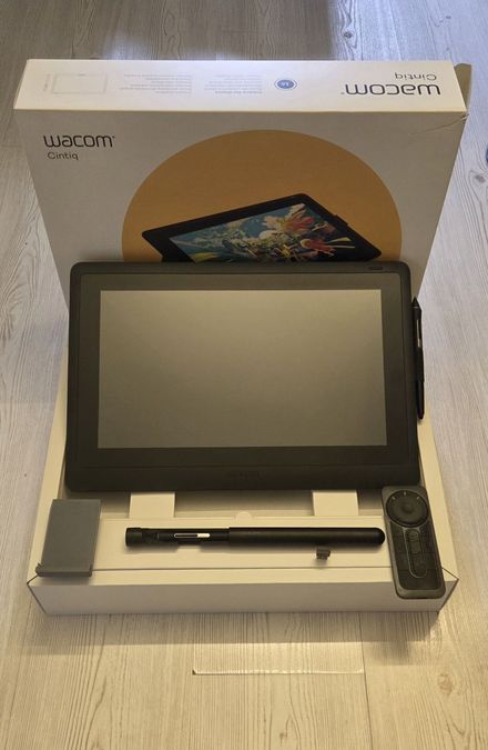 Wacom Cintiq (2019) Grafik Tablet Seti